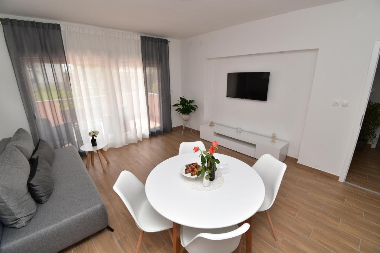 Apartments Ivan Zadar Bagian luar foto