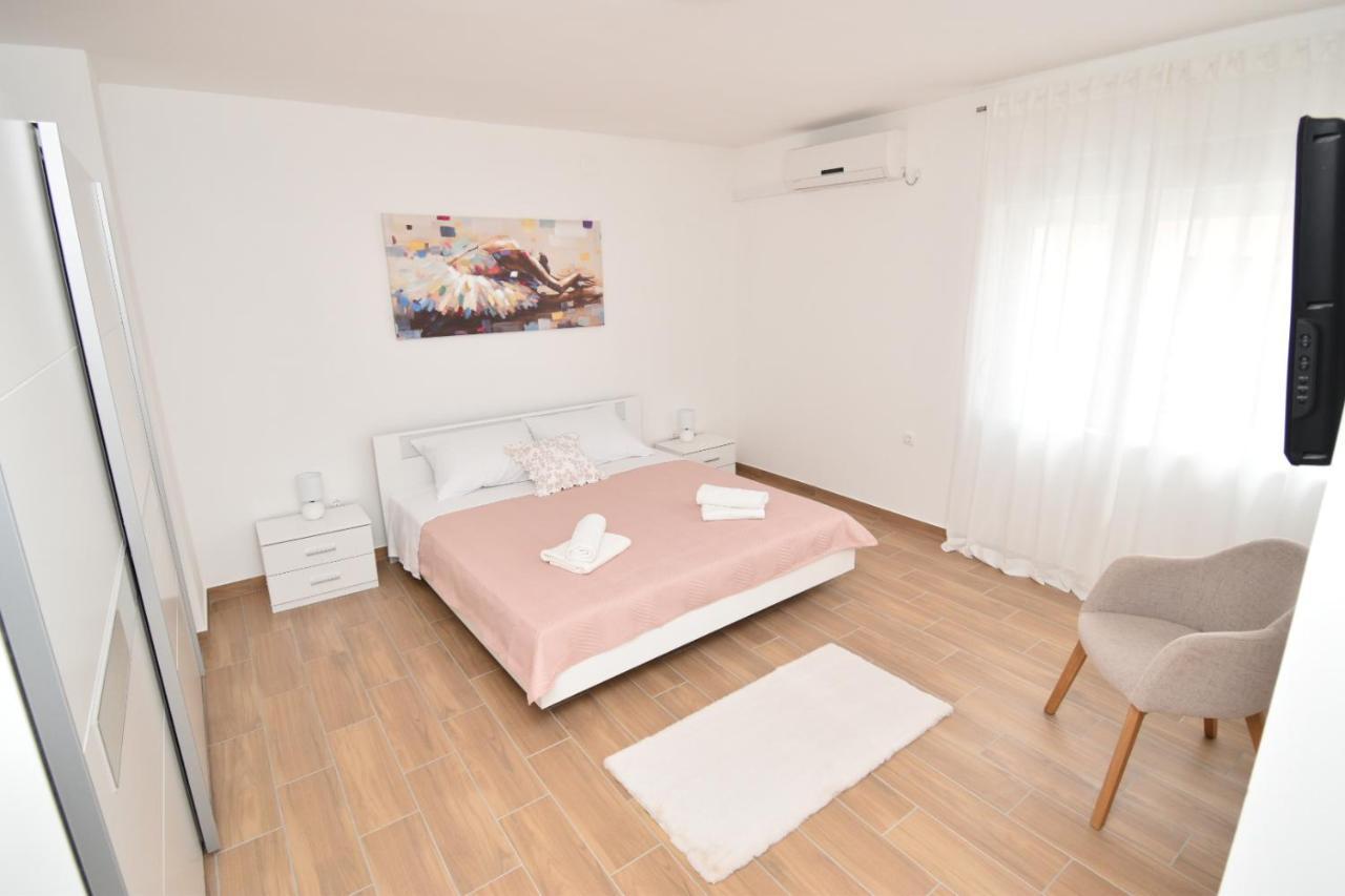 Apartments Ivan Zadar Bagian luar foto
